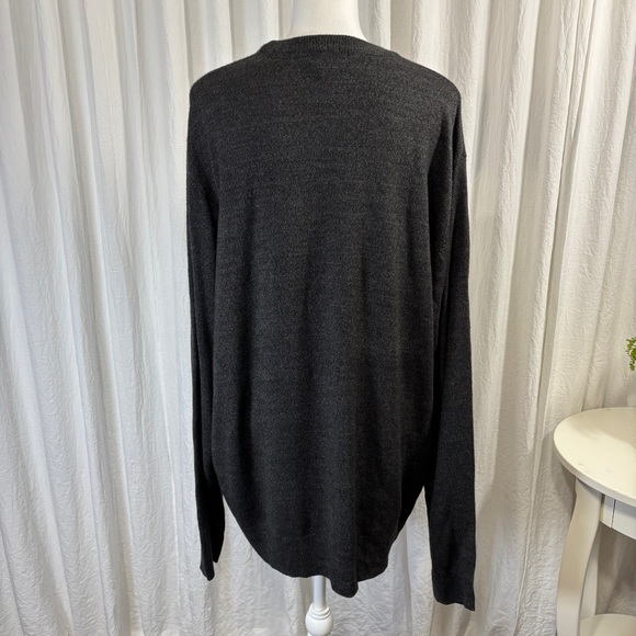 Dockers Men's Crewneck Sweater - Black and Dark Red - Picture 3 of 7